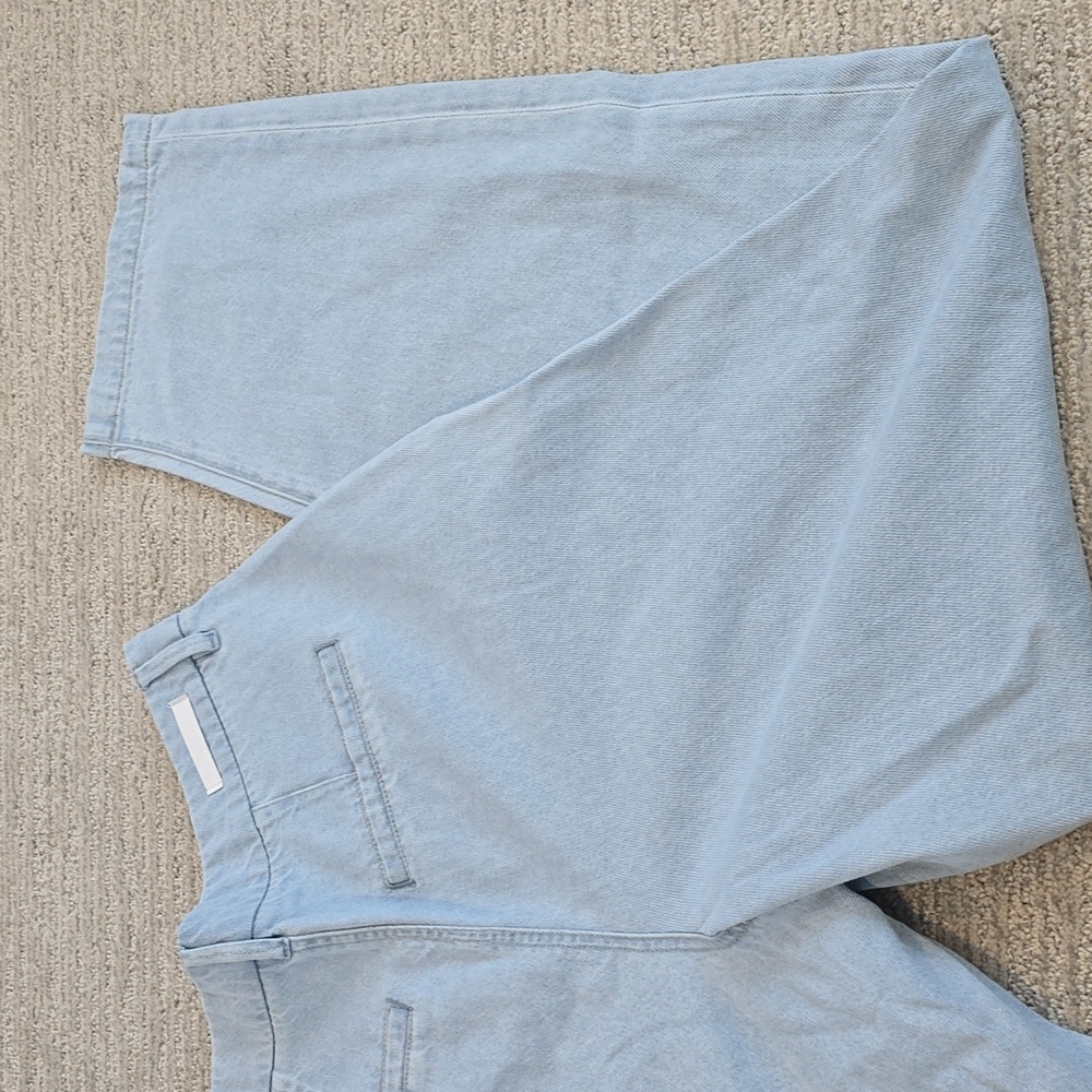 NWT PAIGE Pleated Bella Trouser Jeans - Picture 3 of 9